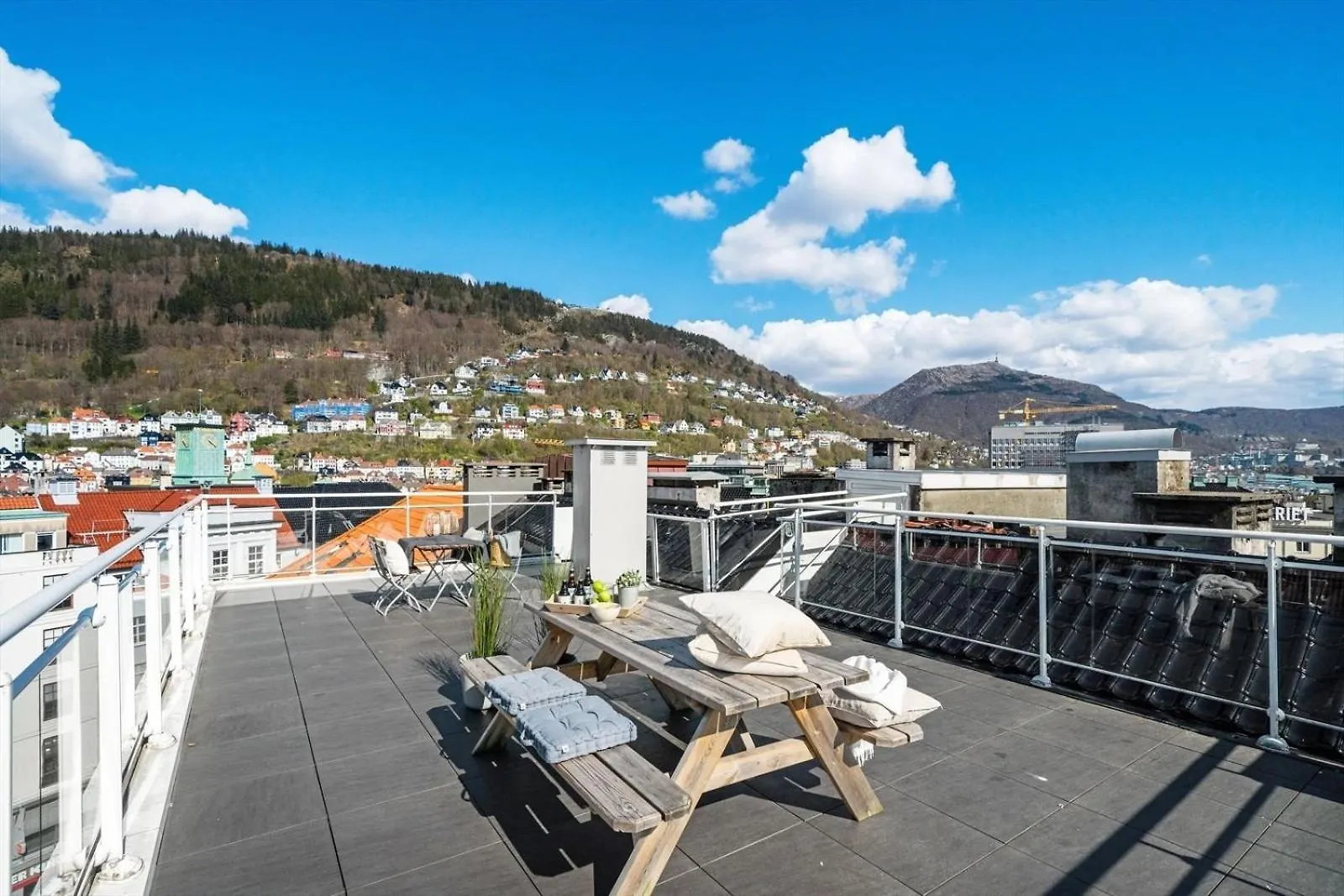 Modern Apartment In Bergen City Centre